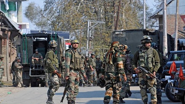 Army soldiers during a gun battle between militants and security forces in Shopian, South Kashmir, in Srinagar, J&amp;K. (Waseem Andrabi/Hindustan Times via Getty Images)
