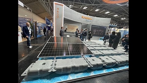 Sungrow FPV's new floating PV solution.