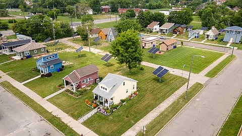 Low-income solar homes 