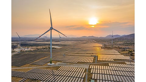 Hybrid Projects, Wind and solar power plant