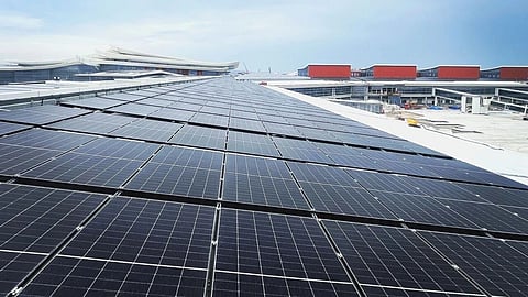 LONGI Center delivers China’s largest airport concourse PV project
