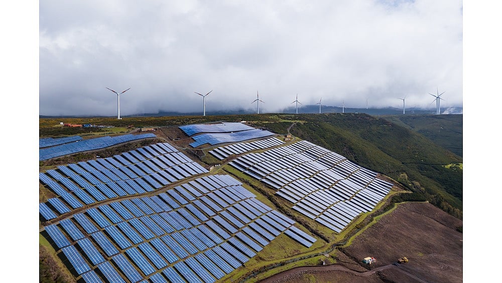 EIB Approves 2 Billion For Clean Energy & Grids In EU