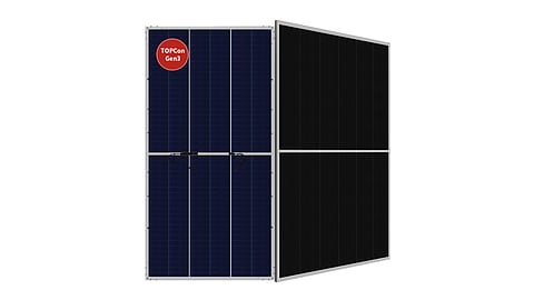 Canadian Solar introduced its 3rd-generation TOPCon module, rated at 24.8% efficiency and 670 W power. 