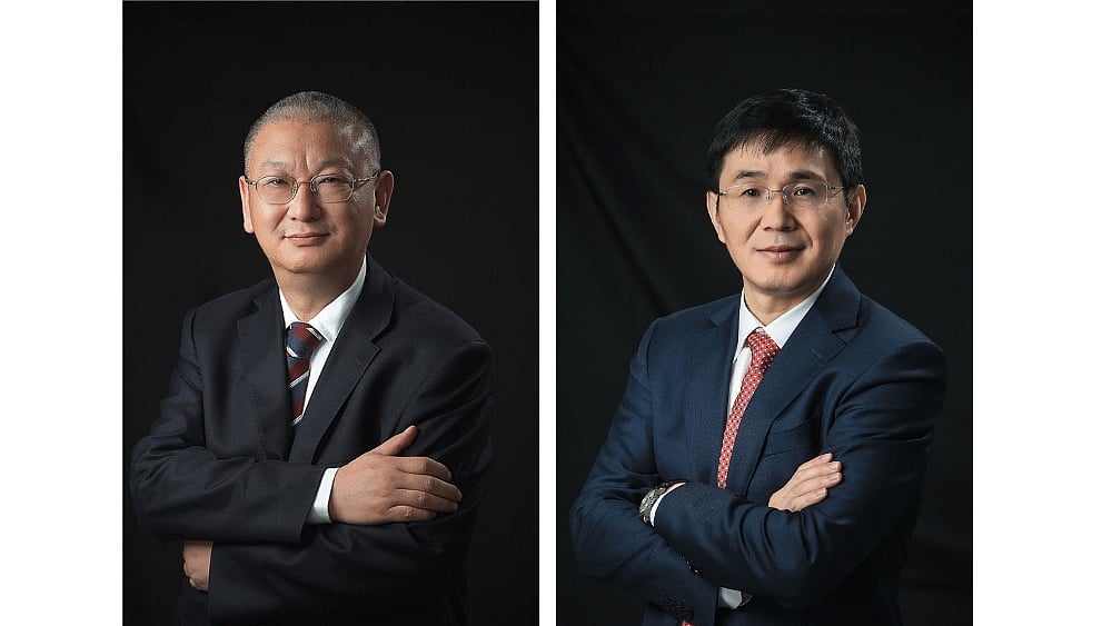 洋楽 C.E.O. 2025年新年のご挨拶 ― 株式会社アパレルウェブCEO 千金楽健司