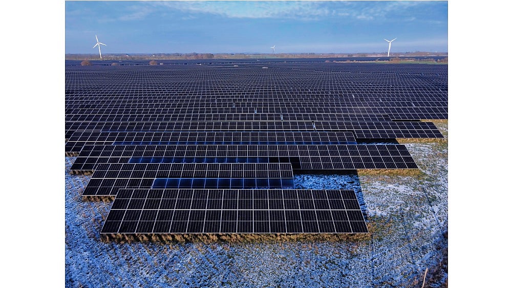 US Court Halts Delays To Wind & Solar Project Rollout