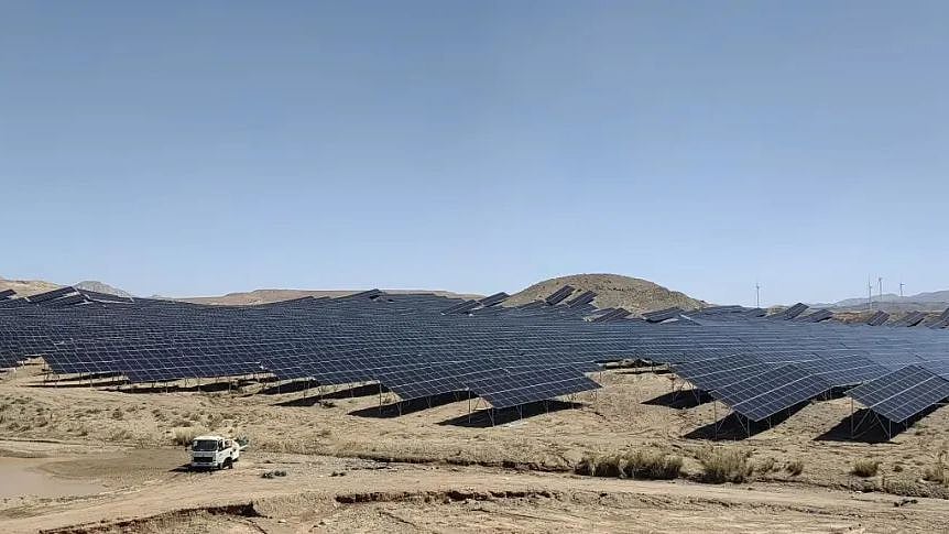 China Solar PV News Snippets - October 16, 2026