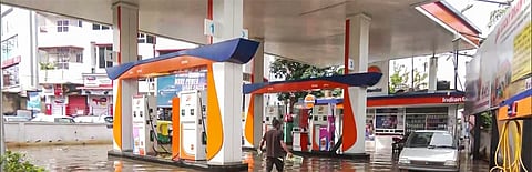 இஸ்ரேல் - ஈரான் போர் : பெட்ரோல், டீசல் விலை உயர வாய்ப்பு