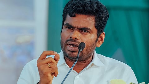 Annamalai on Manapparai Drunken School Teacher Issue