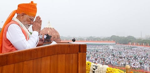 Prime Minister Narendra Modi has set a new record by delivering a 103-minute speech at the Independence Day celebrations.