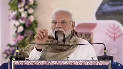 PM Modi Launches Bihar Mukhyamantri Mahila Rojgar Yojana 2025