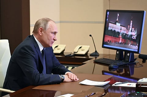 Russian President Vladimir Putin responded to US, saying that India will never succumb to  foreign pressure