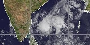 Heavy Rain warning issued for Tamil Nadu as the low pressure area over the Bay of Bengal strengthens