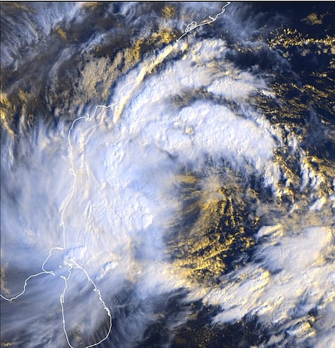 Cyclone Mondha, centered 450 km from Chennai, is expected to make landfall tomorrow evening as a very severe cyclonic storm.
