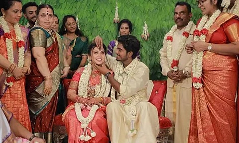 Tourist Family Director Abishan Jeevinth Akhila Ilangovan Marriage Photo Viral On Social Media