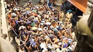Devotees throng Sabarimala Ayyappa temple as schools are closed
