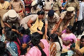 Police arrested secondary school teachers who protesting on Marina Road in Chennai, demanding equal pay for equal work