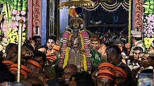 on the occasion of Vaikuntha Ekadashi. ‘Paramapadavasal’ opened opened at Srirangam Ranganathar Temple, Devotees worshipped Perumal