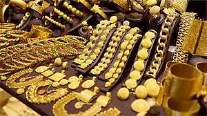 Gold prices hit a new high today, rising twice by Rs. 5,200 per sovereign