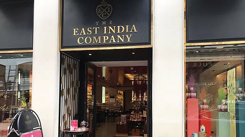 East India Company, which led to British colonial rule and ruled India, has once again been paralyzed by bankruptcy