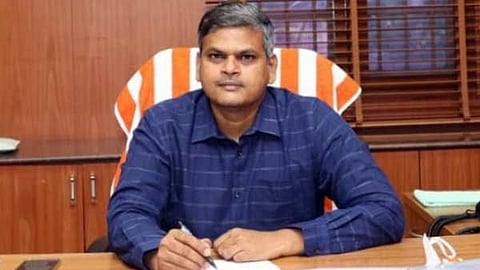 First phase training course polling station officials 16 assembly constituencies Starting from 28th Election Office