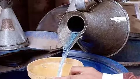 Permission to distribute kerosene through ration shops and petrol bunks : Central government 
