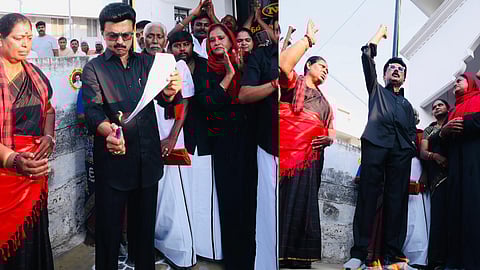 Opposition to the constituency delimitation bill: Burning copies and hoisting black flags in protest
