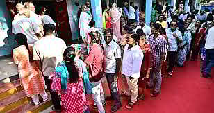 young people, women in Tamil Nadu enthusiastically gathered to vote, the voter turnout reached  85.15 percent 