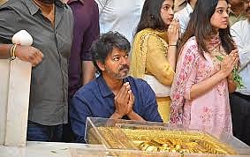 tvk leader Vijay offers darshan at Shirdi Sai Baba temple