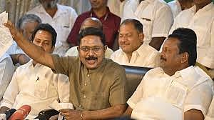 MLA Kamaraj removed from party's basic membership for supporting Tvk