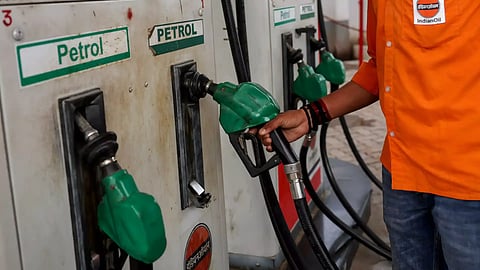 Steep Hike in Petrol and Diesel Prices:Petrol Crosses ₹103 in Chennai-A New Burden for the Common Man!