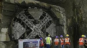 Chennai Metro - "Servarayan" successfully completes tunneling work in the most difficult area
