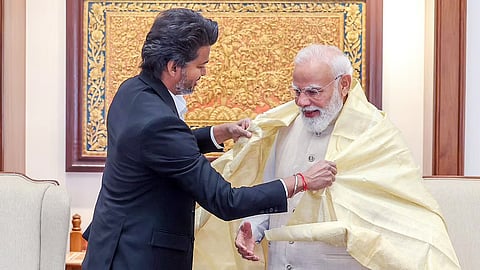  cm  Vijay, who is on a state visit to Delhi, has presented 4 important requests to the Prime Minister.

