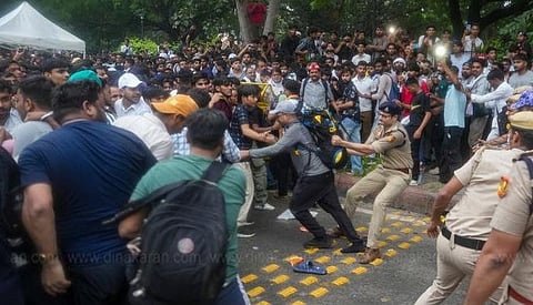 Attempt to march towards Parliament; scuffle between 'Cockroach janta Party' members and the police.