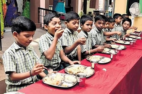 CM Breakfast Scheme: TVK government changes the name; henceforth, it will be the "Kamarajar Breakfast Scheme