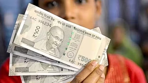 Approval for 'Lakshmi Yojana' scheme for women in Delhi: Monthly allowance of ₹2,500 announced!
