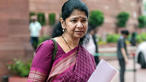 Speaker's tea party: 'INDIA' alliance boycotts, Kanimozhi attends!