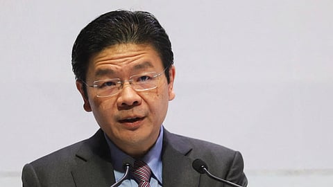 Singapore pm is the highest paid pm in the world and getting more than 27 crores as a salary