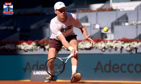 Tennis | மேட்ரிட் ஓபன் டென்னிஸ் - அரைஇறுதிக்கு முன்னேறிய ஜானிக் சின்னர்