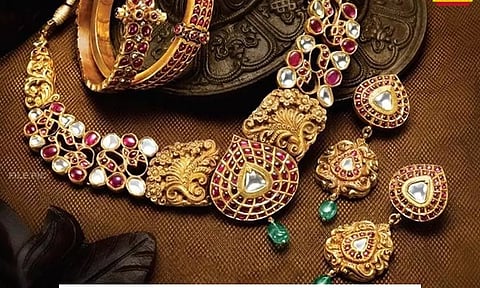 தங்கம் விலை உயர்வு: எவ்வளவு தெரியுமா?