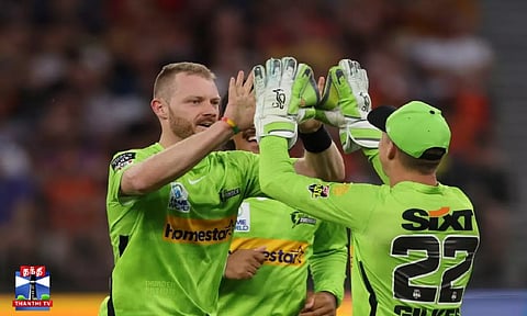 பிக்பாஷ் லீக் டி20 - நாக் அவுட் போட்டியில் சிட்னி தண்டர்ஸ் வெற்றி