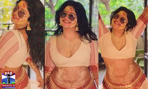 இன்னும் ஹோலி VIBE-ல சுத்தும் பூனம் பஜ்வா