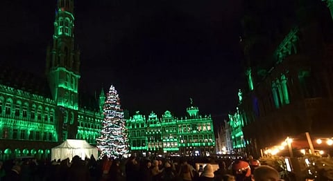 பிரஸல்ஸில் களைகட்டிய 'கிறிஸ்துமஸ் லைட் ஷோ'