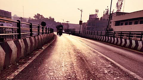 Flyover near Chinchwad Railway Station