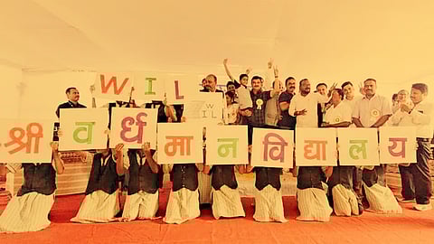 Shri Vardhaman Vidyalaya Student Breaks Mayuresh Metkari International Yoga Record