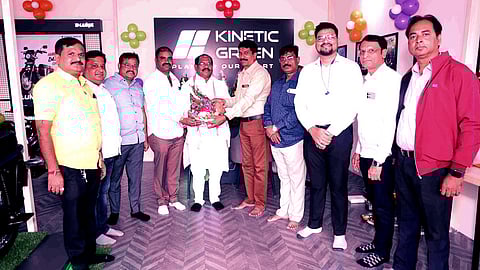 Kinetic Green 3S EV Dealership in Wadgaon