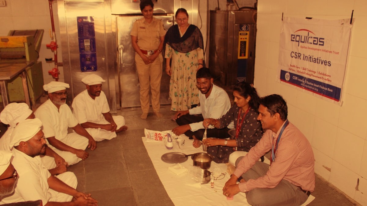 Yerawada Central Jail has introduced new skill development and healthcare training programs for its inmates