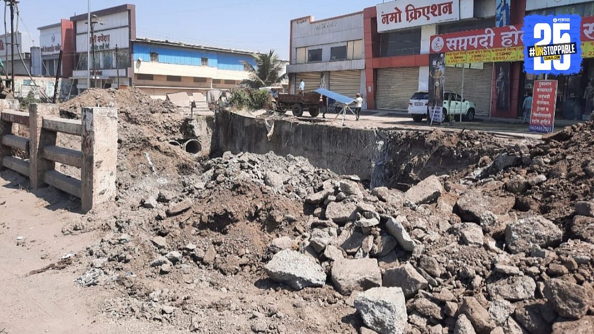 Eight Bridges Built a Decade Ago, Never Used, Now Demolished for New Highway