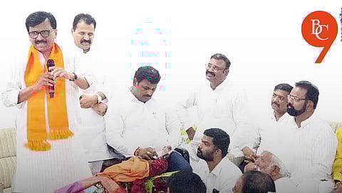 Maharashtra Politics: Sanjay Raut Blasts Defectors—“Traitors Can’t Meet My Gaze”
