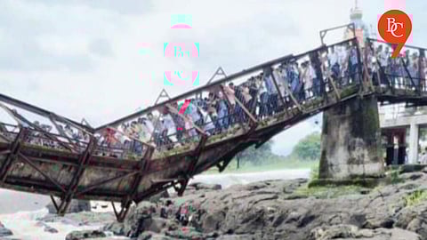 Pune Bridge Collapse Tragedy: Chief Secretary and CM call for stricter crowd control, structural audits, and temporary closures to prevent further incidents