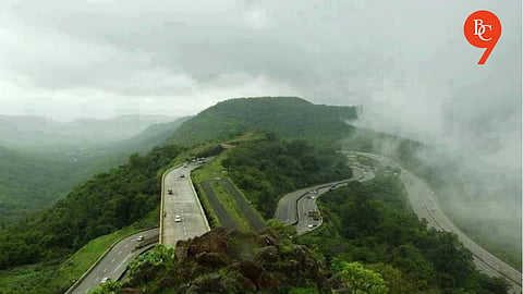Speed Limit for Heavy Vehicles on Mumbai-Pune Expressway Likely to Increase Soon